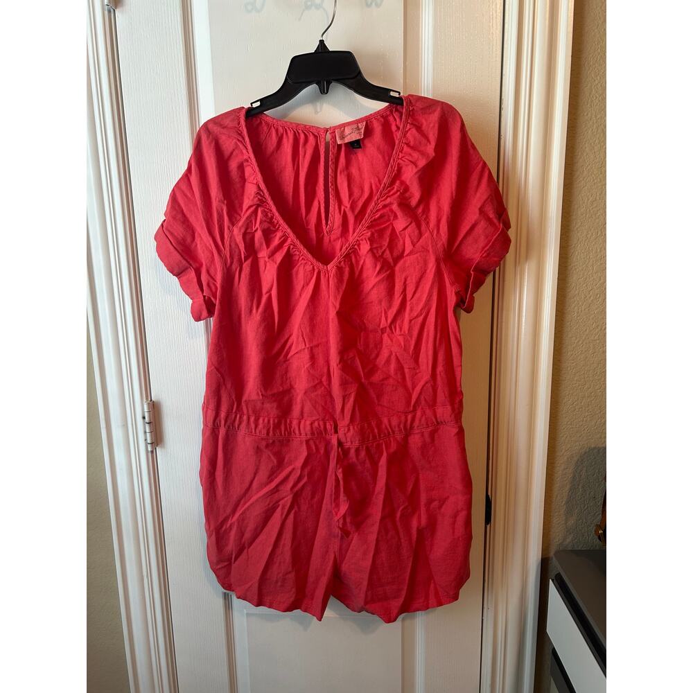 Universal Thread M Short Sleeve Red Romper